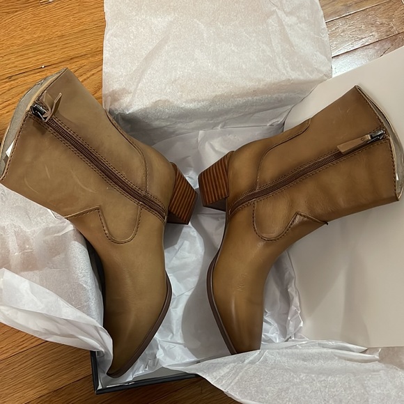 Naturalizer Gaby Western Boot - Picture 7 of 14